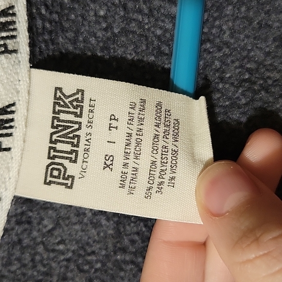 Pink VS pullover - Picture 3 of 4